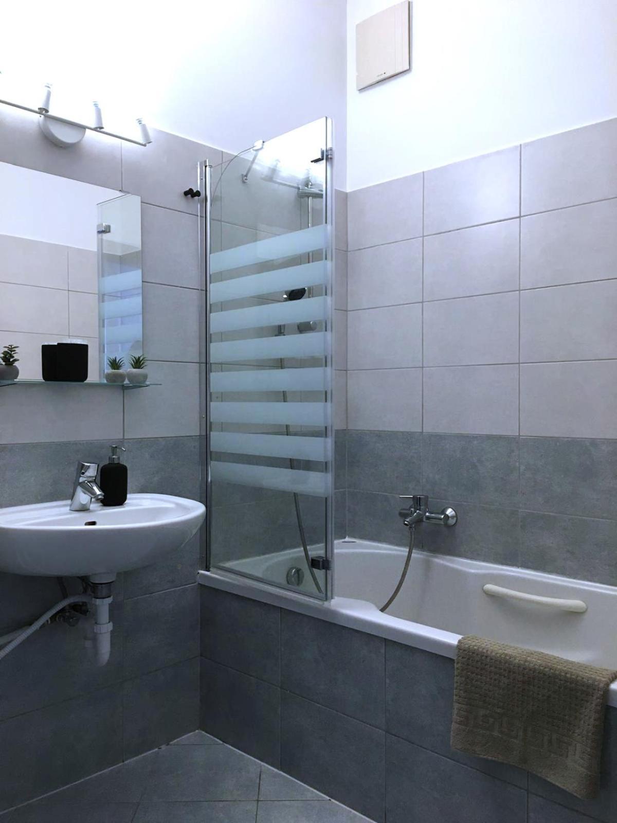 Only4U Budapest-Soho Apartments Εξωτερικό φωτογραφία